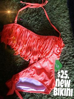 SALE $20. Brand New woman's bikini sz medium-large