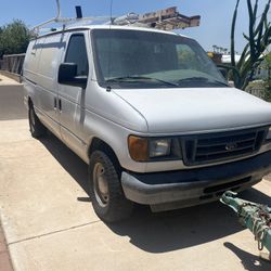 2004 Ford E150 Cargo Van 