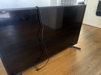 INSIGNIA Tv