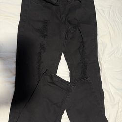 Black pants for woman