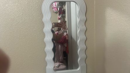 Mirror decor