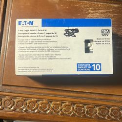 Eaton 3-Way Toggle Switch