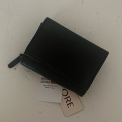 Leather Tri-fold RFID Wallet  4.5”x3.5”
