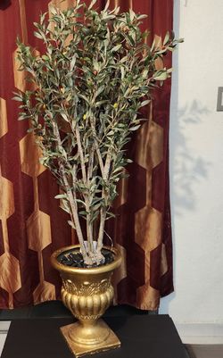 Artifical Olive Tree