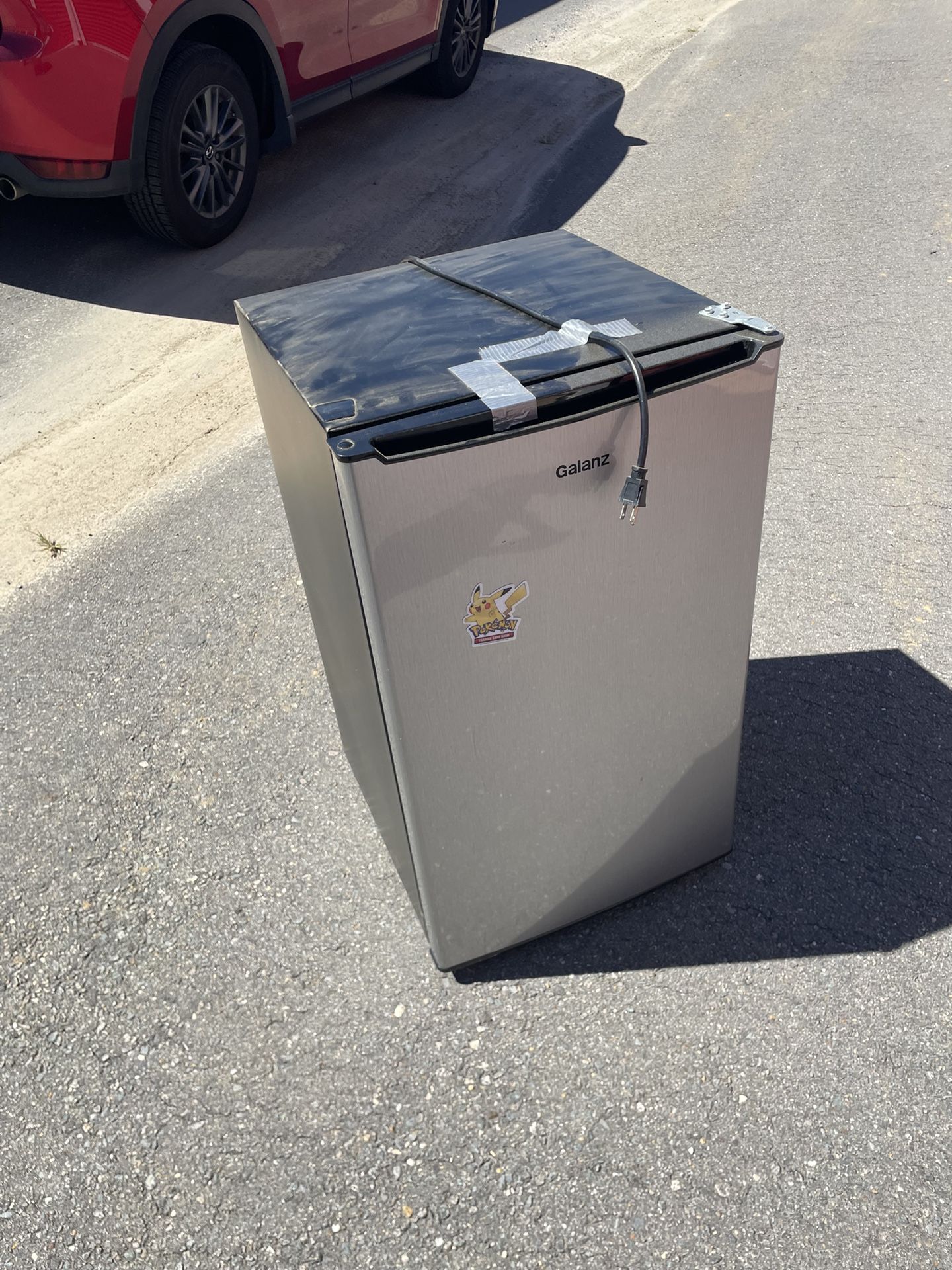 Small Refrigerator