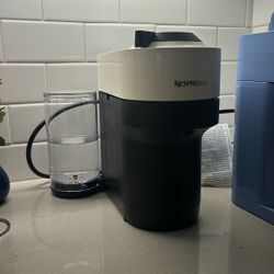 Nespresso Vertuo Pop+ White 