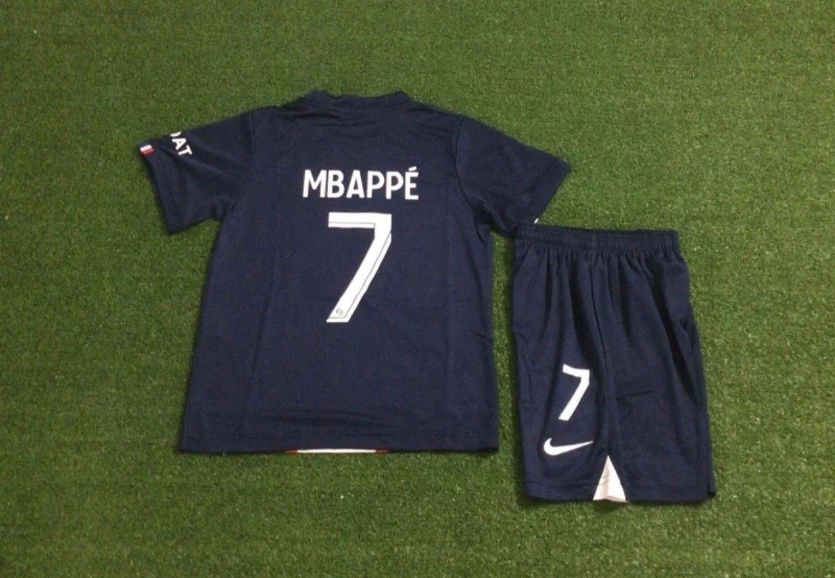   PSG # 7 Mbappe  Soccer KID'S Set. 2022/23.