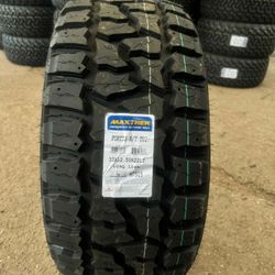 LT 33/1250/22 Maxtrek Fortis RT Tires New Set 