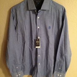 Vince Camuto Mens Medium Core Italian Blue Oxford Long Sleeve Dress Shirt Nwt $100. New with tags 29' length 21' pit to pit 20' sleeve.