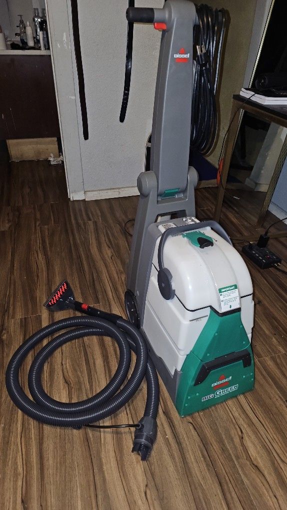 Bissel Big Green Carpet Cleaner