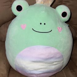 Frog Crown Squishmallow 