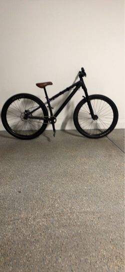 La Bomba Gt mountain bike