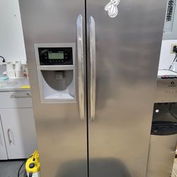 Refrigerator Freezer Side By Side