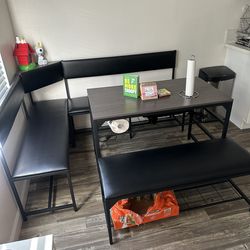 Breakfast Nook Table Set 4-6 Seater