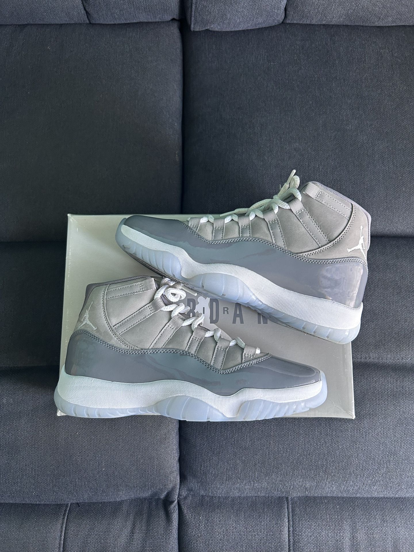 Jordan 11 ‘Cool Grey’ Size 8.5M