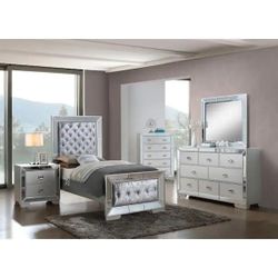  8-Drawer Silver Dresser (40 in. x 66 in. x 21 in.)