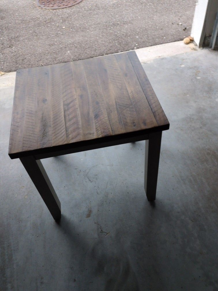 Coffee And End Tables