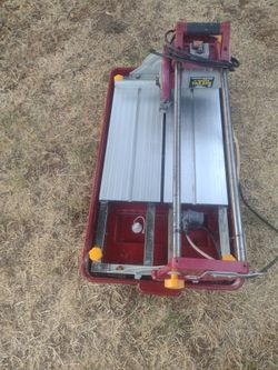 Tile saw