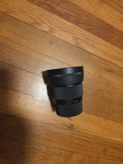 Sigma 56mm f/1.4