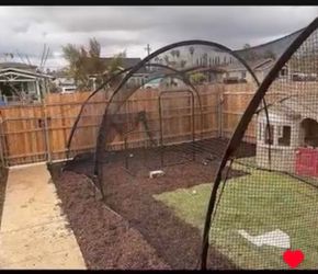 Batting cage and pitching screen net