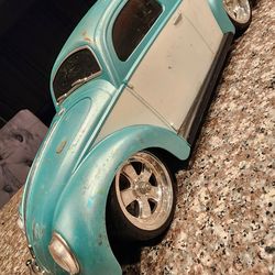 VW BUG 1:10 scale by G-Ridez