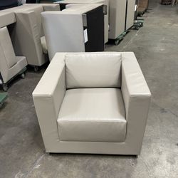Bernhardt Club Chair