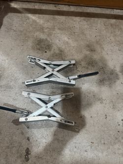 Trailer X Lock Chaulks