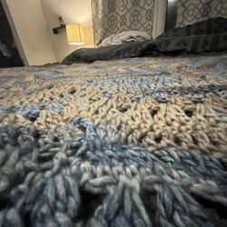 Crocheted blanket
