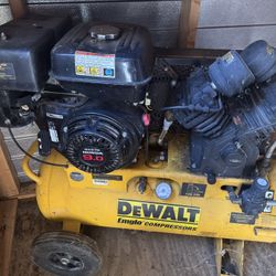 DEWALT D55275 9HP Wheeled Compressor