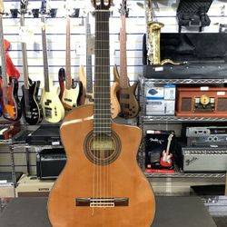 New World Guitar Co. P640C Classical Guitar