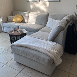 Couch Sectional 