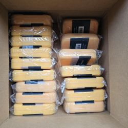 Sponges And Knee Pads