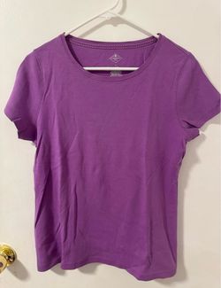 St. John's Bay Womens Shirt Large Short Sleeve Pullover Crew Neck Top Magenta