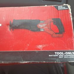 Milwaukee M18 FUEL DRIVEN TO OUTPERFORM 