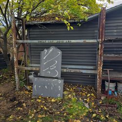 Utility Shelves 2000lb Load. 