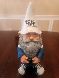 University of Kentucky NCAA Garden Gnome Figurine 12"