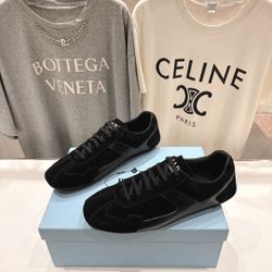 Pr,ada     shoes 