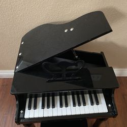 J’Adore Piano For Toddler 