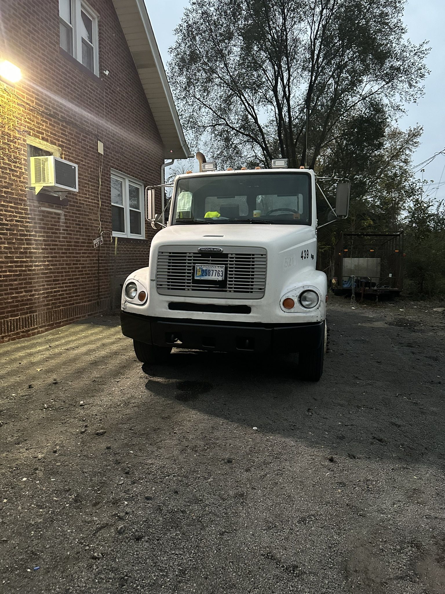 Semi Tractor Truck