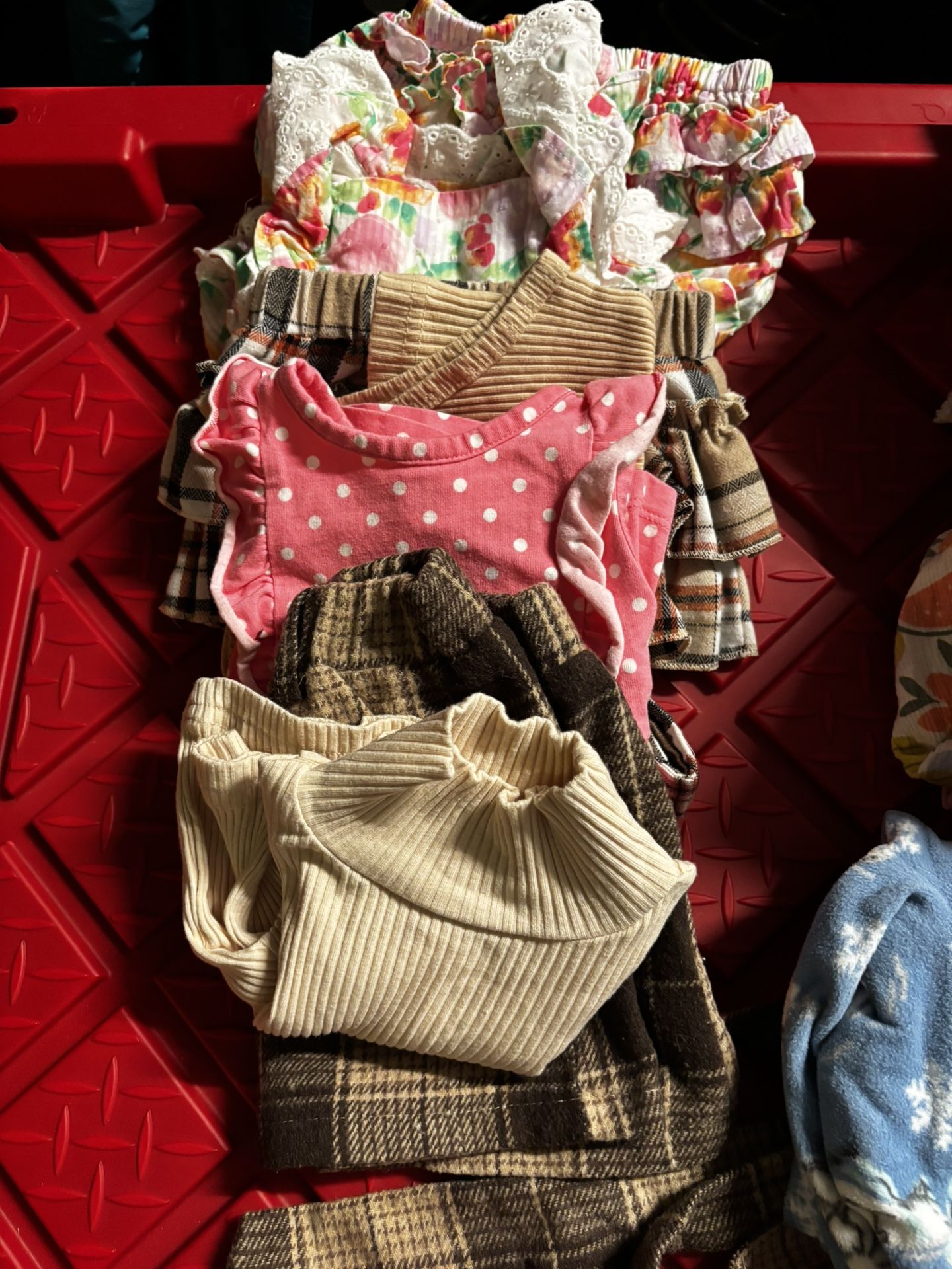 3-6 mon baby girl clothed 