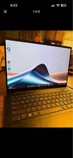 Azus Laptop