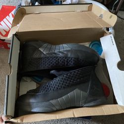 Stealth 15s Size 11.5 