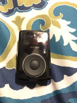 Sansa (SanDisk 2GB)