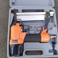 Air Ace Brad Nailer/Staple Gun