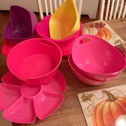 Serving party bowls platters