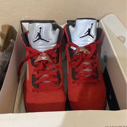 Jordan 5   Size 9.5
