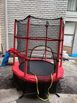 Kids trampoline