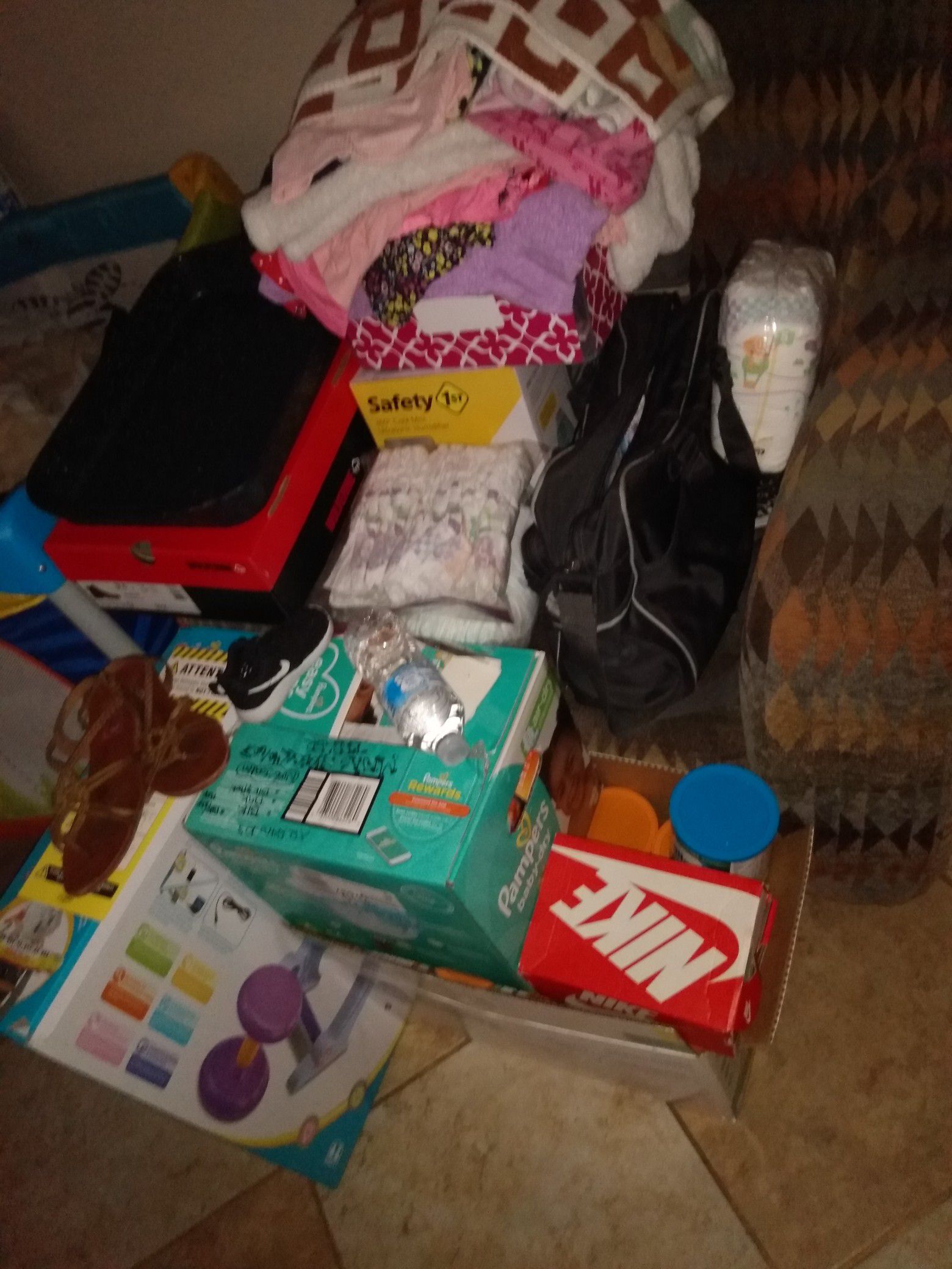Baby Humidifier, Nikes,Jordans,Babygirl clothes 3-24 months, baby girl shoes ect. SO MANY ITEMS THAT ARE STILL NEW!!! & a few that are gently used