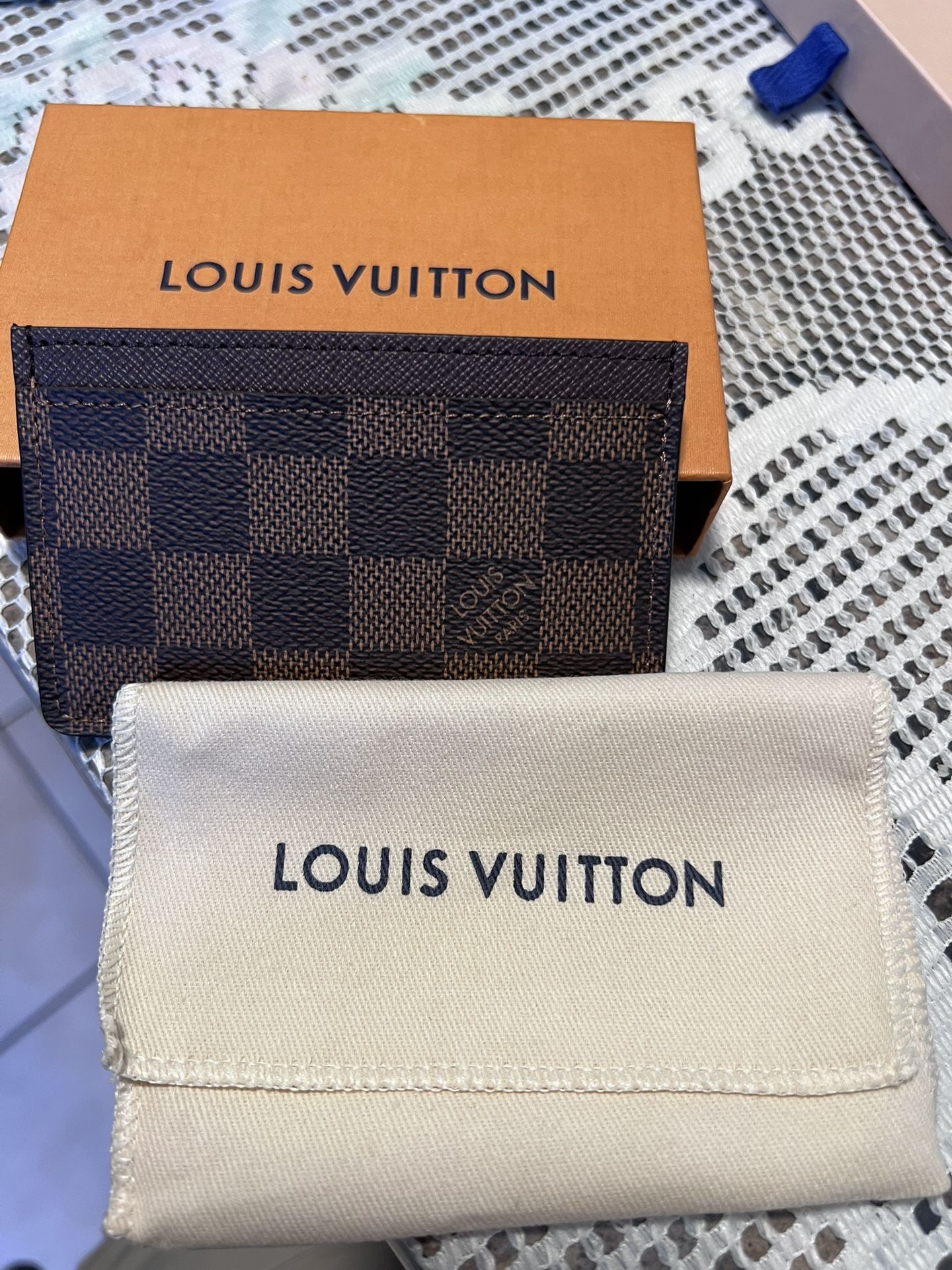 Louis Vuitton Card Holder (Wallet)