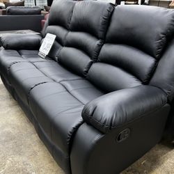 Reclining Sofa & Love Seat 